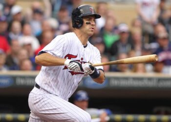 Twins nice Joe Mauer talks reaching uncommon profession feat — spending profession with 1 crew