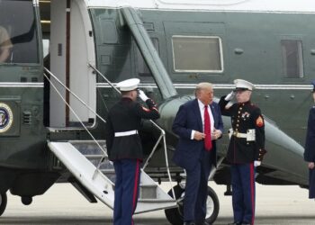 G7 summit opening in Canada with a deal with commerce, wars and never riling Trump