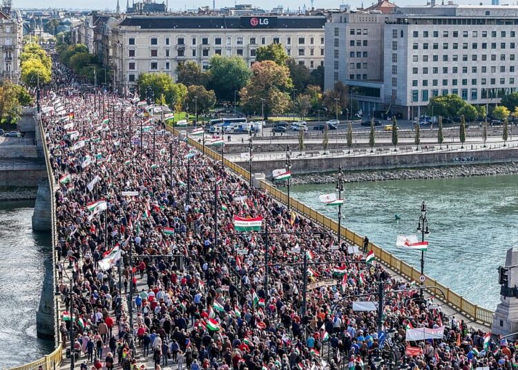 Hungary’s Orbán and Magyar maintain competing rallies earlier than 2026 election Hungary’s Orbán and Magyar maintain competing rallies earlier than 2026 election