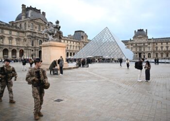 A number of suspects in Louvre jewelry heist case arrested by French police | Crime Information A number of suspects in Louvre jewelry heist case arrested by French police | Crime Information