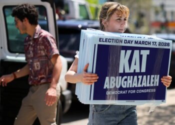 ICE in Chicago: Congressional candidate Kat Abughazaleh indicted ICE in Chicago: Congressional candidate Kat Abughazaleh indicted