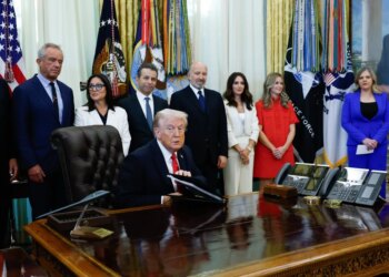Trump manages to disappoint practically everybody along with his new IVF plan Trump manages to disappoint practically everybody along with his new IVF plan