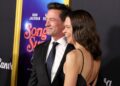 Hugh Jackman and Sutton Foster make their pink carpet debut as couple Hugh Jackman and Sutton Foster make their pink carpet debut as couple