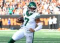 Justin Fields reveals emotional second earlier than main Jets to first win Justin Fields reveals emotional second earlier than main Jets to first win