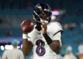 Lamar Jackson throws 4 touchdowns in thrilling Ravens return vs Dolphins