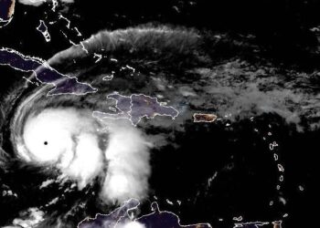 Hurricane Melissa threatens to carry catastrophic flooding, landslides to Jamaica, Haiti, Cuba Hurricane Melissa threatens to carry catastrophic flooding, landslides to Jamaica, Haiti, Cuba