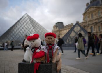Paris prosecutor says 2 suspects within the Louvre jewel heist ‘partially’ admit their participation Paris prosecutor says 2 suspects within the Louvre jewel heist ‘partially’ admit their participation