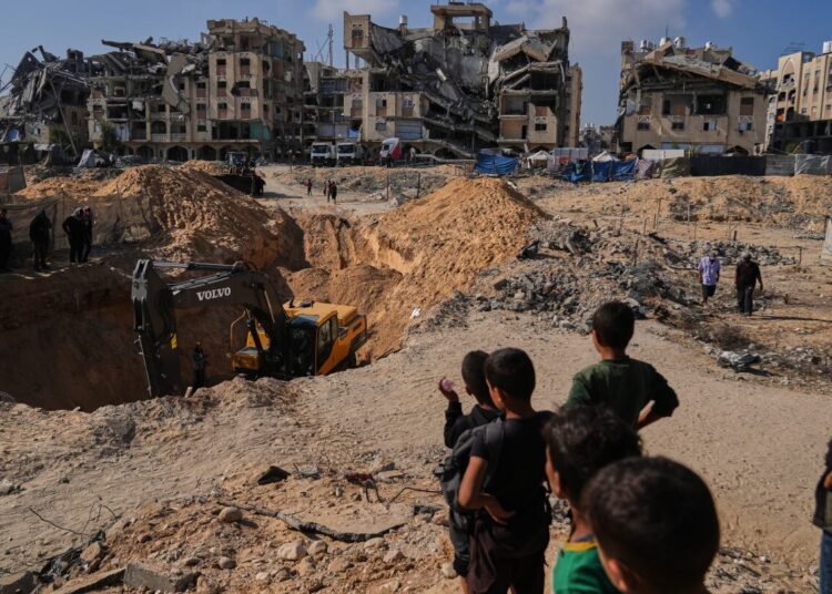 Israeli troops kill 3 Palestinian militants in a West Financial institution raid Israeli troops kill 3 Palestinian militants in a West Financial institution raid