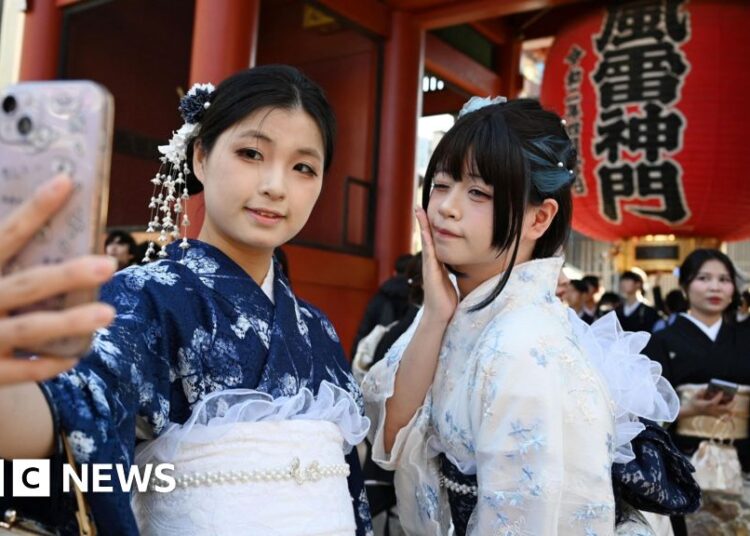 Japan tourism and retail shares slide after China row