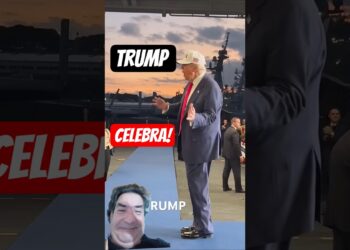 ¿Trump celebrando el triunfo sobre Maduro anticipadamente? #noticias #donaldtrump #navy #vzla