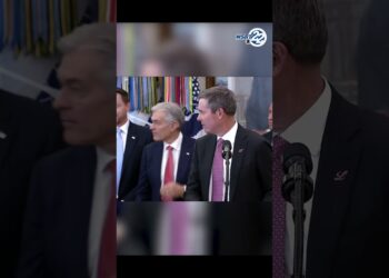 Healthcare govt faints and Trump's information convention abruptly ends