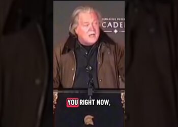 Republican Steve Bannon speaks the reality #republican #stevebannon #fafo #america #foxnews #liberal