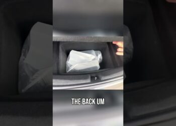 Tesla Mannequin 3 Highland 2026: Inside & Trunk Tour! (Lengthy Vary) #shorts