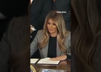 NEW: President Trump and first girl Melania Trump co-signed a brand new government order #trump #shorts