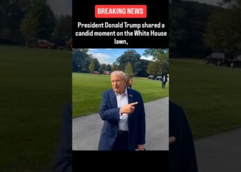 President Donald Trump shared a candid second on the White Home garden, #trump #trump #information