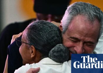 Protests, tears and a child: 5 key photographs that inform the story of Cop30 | Cop30