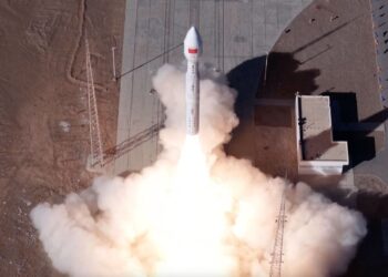 China breaks its single-year launch report with weekend flurry