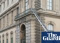 Two extra suspects charged over Louvre heist taking whole to 4 | Paris