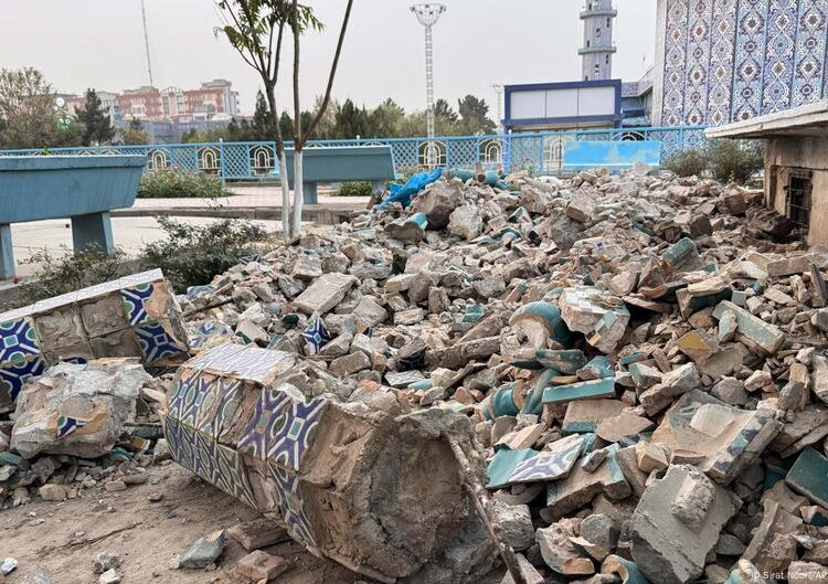 Afghanistan’s historic Blue Mosque broken by earthquake – DW – 11/03/2025 Afghanistan’s historic Blue Mosque broken by earthquake – DW – 11/03/2025