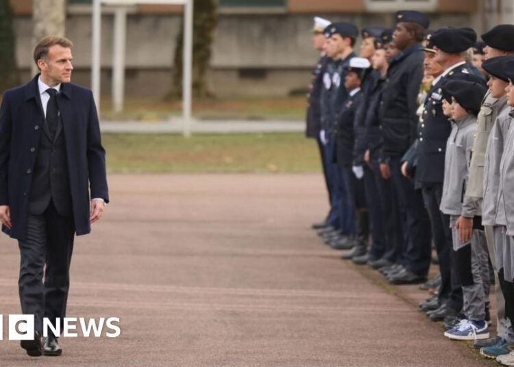 France brings again restricted army service with 3,000 volunteers subsequent 12 months