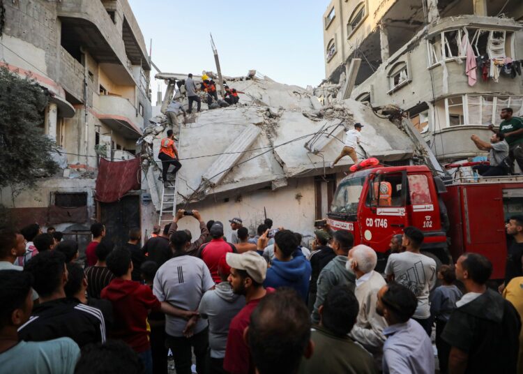 Israel says IDF strikes kill 5 Hamas officers, as terror group points risk to finish truce