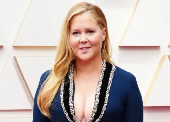 Amy Schumer robust and pain-free after weight reduction and again surgical procedure restoration