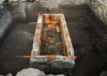 1,700-year-old Roman sarcophagus unearthed, revealing treasures buried with lady of “larger social standing” 1,700-year-old Roman sarcophagus unearthed, revealing treasures buried with lady of “larger social standing”