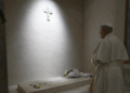 Pope Leo visits Basilica of St. Mary Main; prays at Pope Francis’ tomb