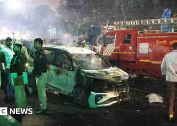 Delhi explosion: Eight killed after explosion close to Purple Fort landmark, police say