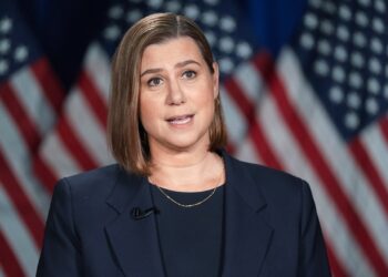 Democrats urge navy officers to disobey Trump orders in new video