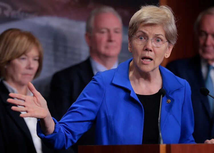 Warren criticized by WaPo for blaming Trump for Disney, YouTube TV dispute