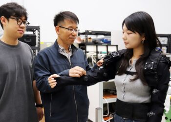 South Korea breakthrough turns material into wearable robotic muscle tissues