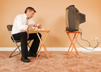 TV trays make comeback in American houses amid streaming increase