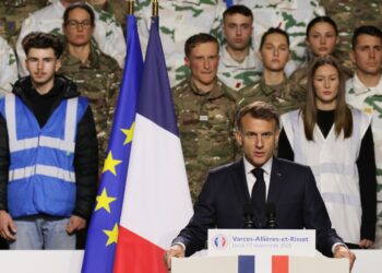 France plans new voluntary navy service