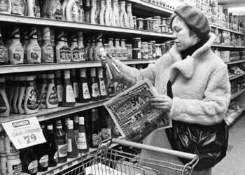 7 nostalgic salad dressings from a long time previous are again in fashion with house cooks