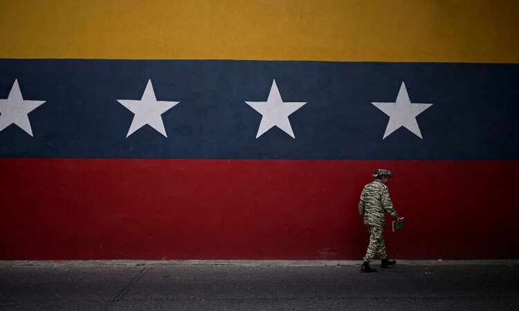 Trump administration quietly builds plans for what would occur if Maduro have been ousted in Venezuela Trump administration quietly builds plans for what would occur if Maduro have been ousted in Venezuela