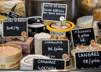 China slaps tariffs of as much as 42.7% on EU dairy merchandise