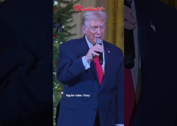 Tổng thống Mỹ: Màn trình diễn FIFA của Andrea Bocelli là “tuyệt vời nhất”