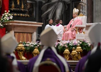 Pope Leo: Flowers can bloom even in prisons