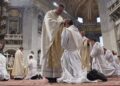 Pope requires extra collegiality in letter on priestly ministry