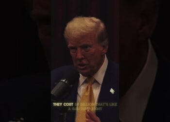 Donald Trump explains how Elon Musk has misplaced thousands and thousands on Starlink #joerogan #podcast #podcastclips