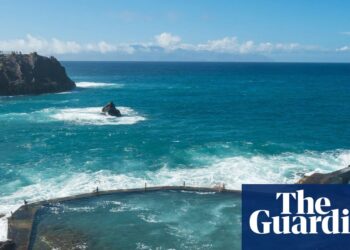 Highly effective wave in Tenerife leaves 4 swimmers lifeless after being swept out of ocean pool | Spain