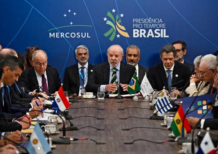Lula, Milei conflict over US-Venezuela tensions – DW – 12/20/2025
