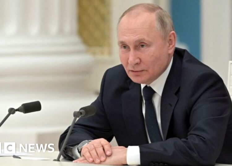 How Putin has stored Russia’s billionaires on aspect within the conflict