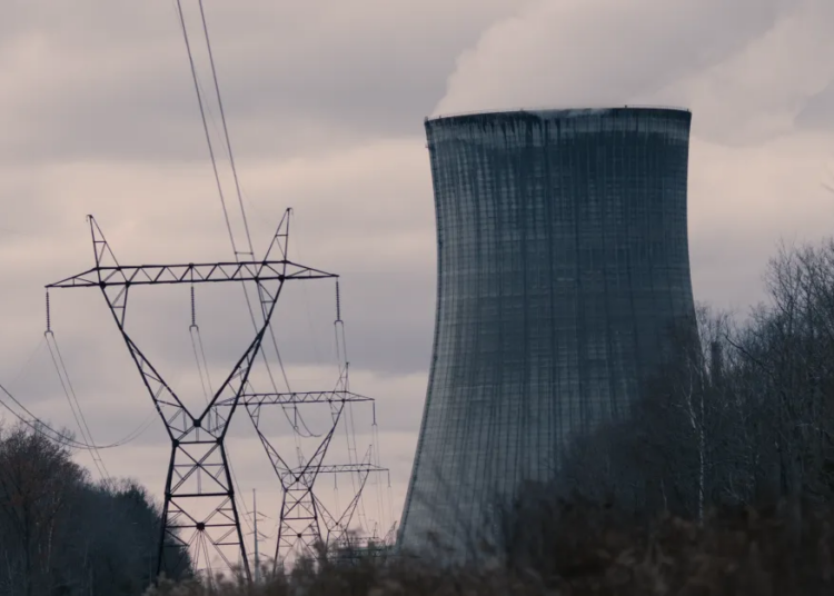 This city has 3 nuclear crops. Now, it needs one other one.