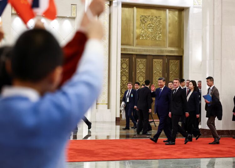 Macron urges Xi to step up efforts on Ukraine, rebalancing world commerce Macron urges Xi to step up efforts on Ukraine, rebalancing world commerce