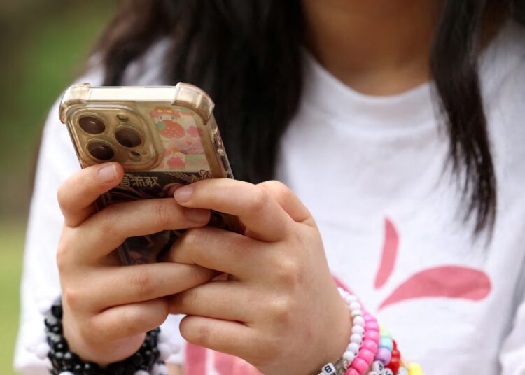 Australia says the world will comply with social media ban as Meta begins blocking teenagers Australia says the world will comply with social media ban as Meta begins blocking teenagers