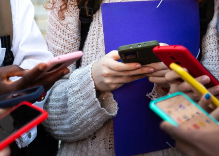 Social media bans ought to be for everybody