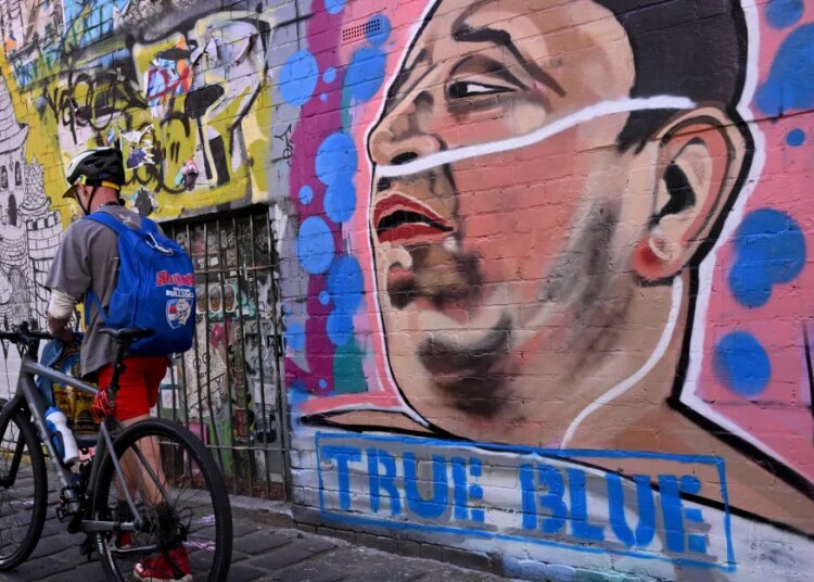 2025 heroes: 5 individuals who risked their lives to avoid wasting strangers