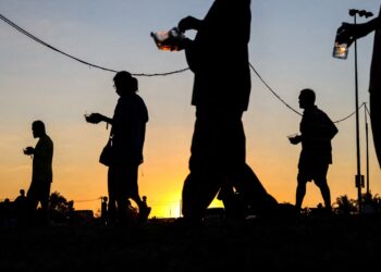 Cambodia and Thailand defence officers to fulfill to debate truce, Thai international minister says